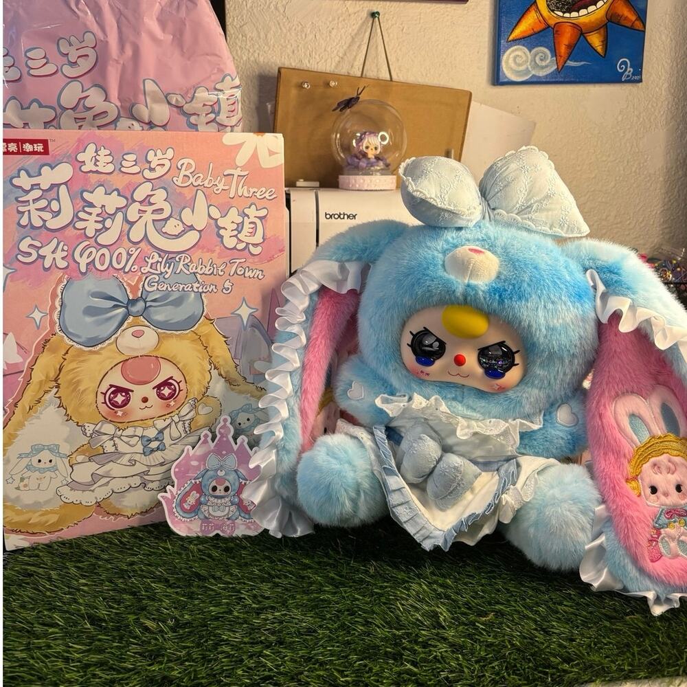 Baby Three Lily Rabbit Town V5